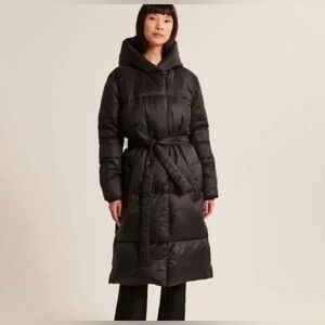 A&F AIRCLOUD LONG PUFFER COAT